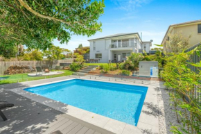 Sea La Vie - Pet Friendly with Fireplace and Swimming Pool & Spa Culburra Beach